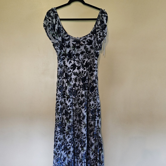 Free People Women's Maxi Dress - Cream - Picture 3 of 8